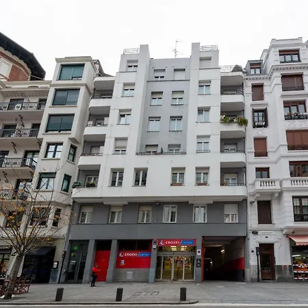 Alhondiga By Staynnapartments Apartmán *