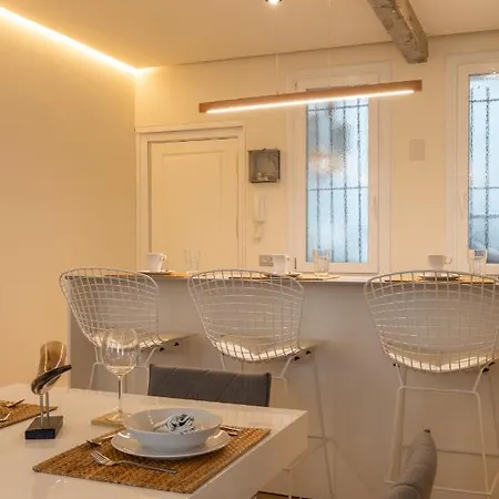 Alhondiga By Staynnapartments Bilbao