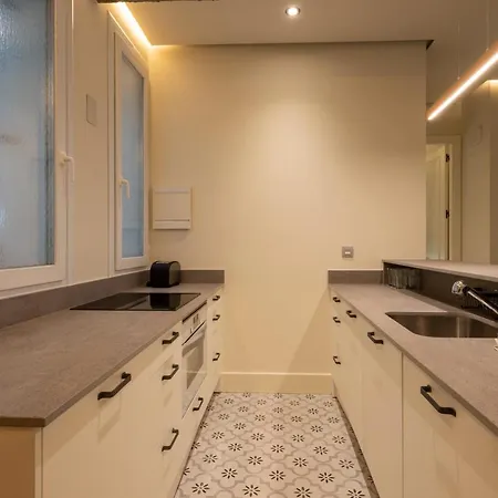 Apartment Alhondiga By Staynnapartments