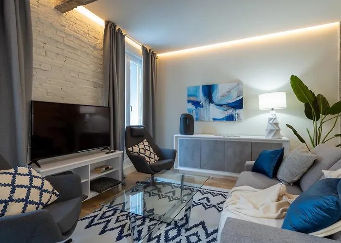 Apartment Alhondiga By Staynnapartments