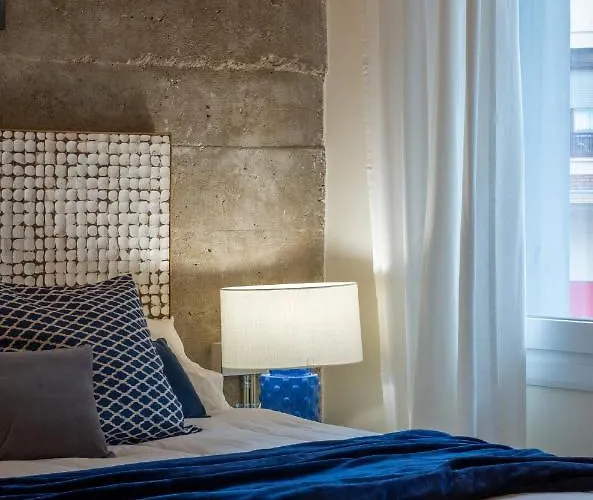 Apartment Alhondiga By Staynnapartments