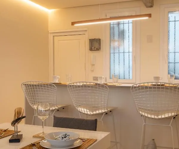 Alhondiga By Staynnapartments Bilbao